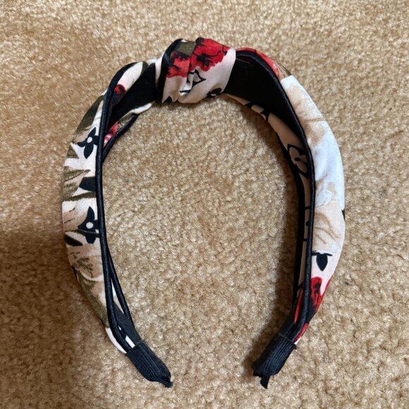 Floral Monogram Knot Headband - Picture 4 of 11